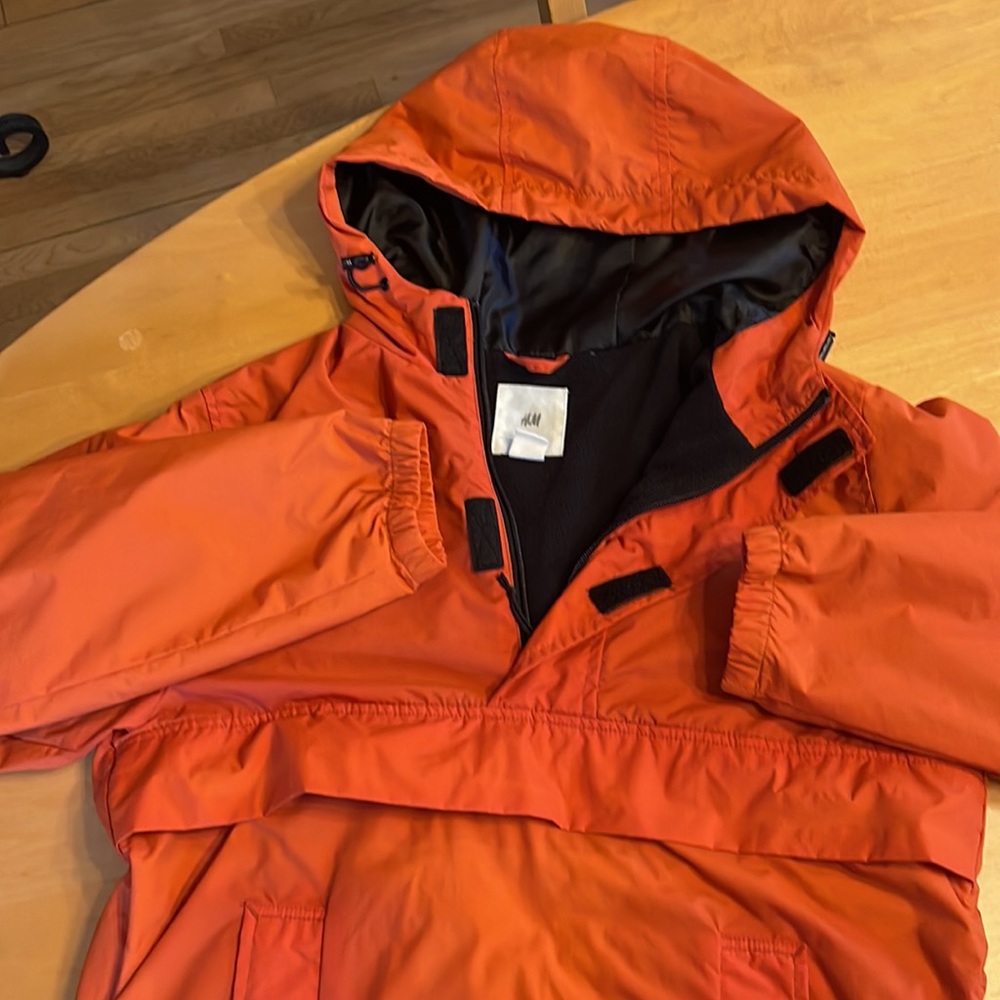 H&M 3/4 Zip Windbreaker - Picture 3 of 3